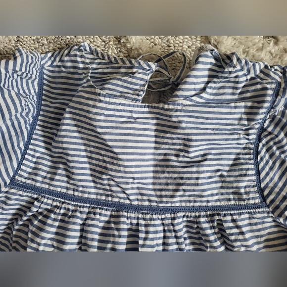 Dex Small blue and white stripe top with contrast stitch - Picture 4 of 6